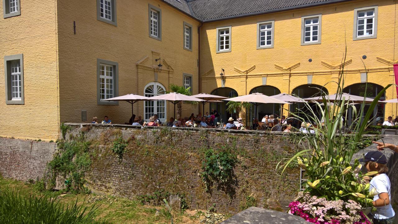 Hotel Schloss Dyck Juchen Exterior photo